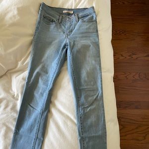 Levi’s high rise skinny jeans